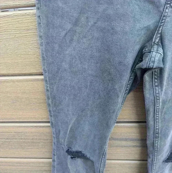 H&M Mama Maternity Super Soft Ankle Skinny Jeans - size Large NWT - Picture 4 of 6